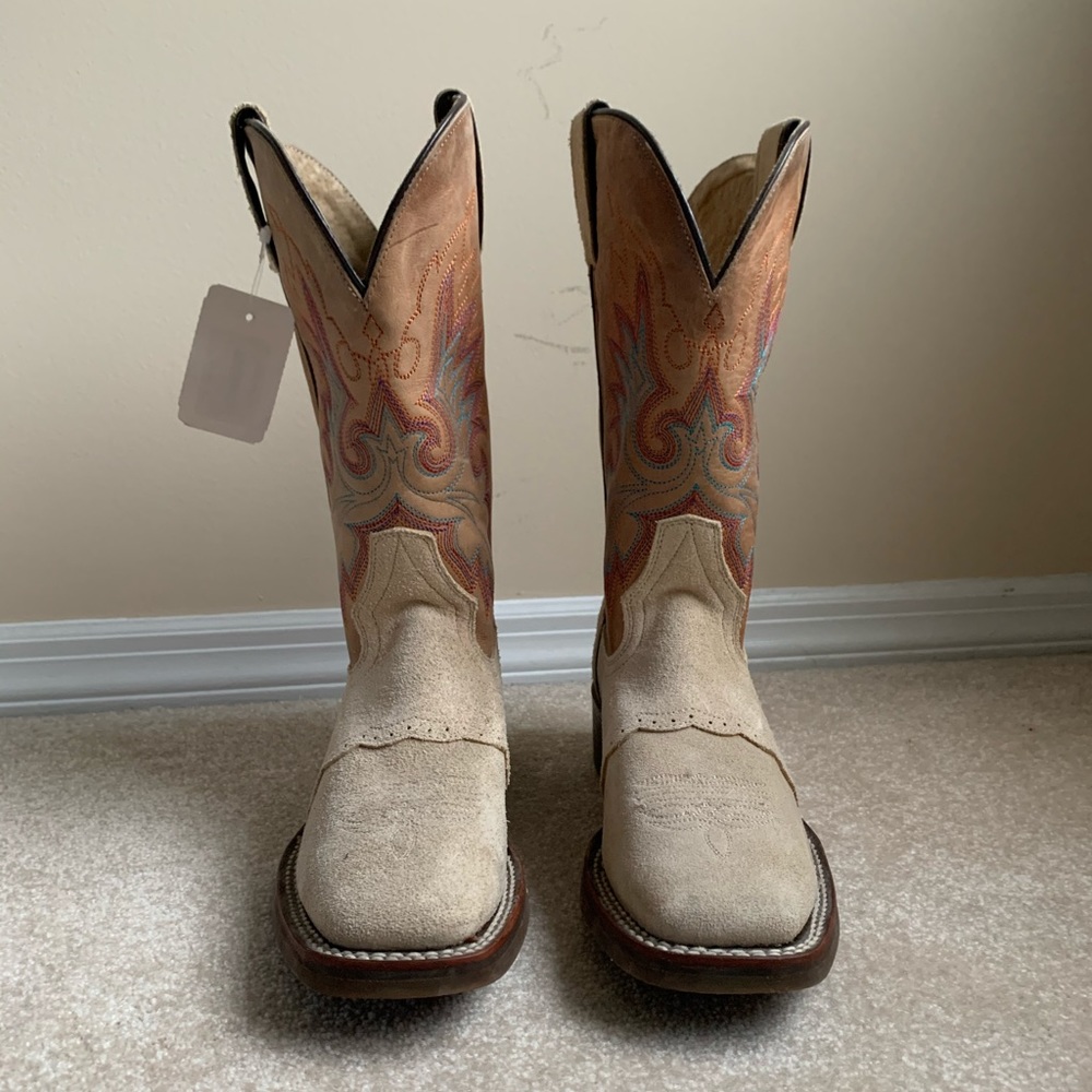 Women’s Double-H cowboy boots square toe brand new